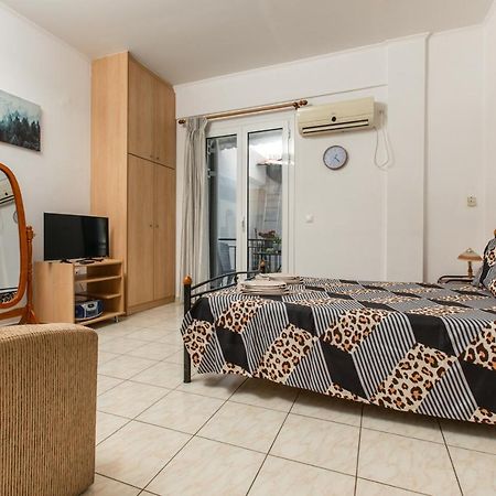 Central Cozy Apartment สปาร์ติ ภายนอก รูปภาพ