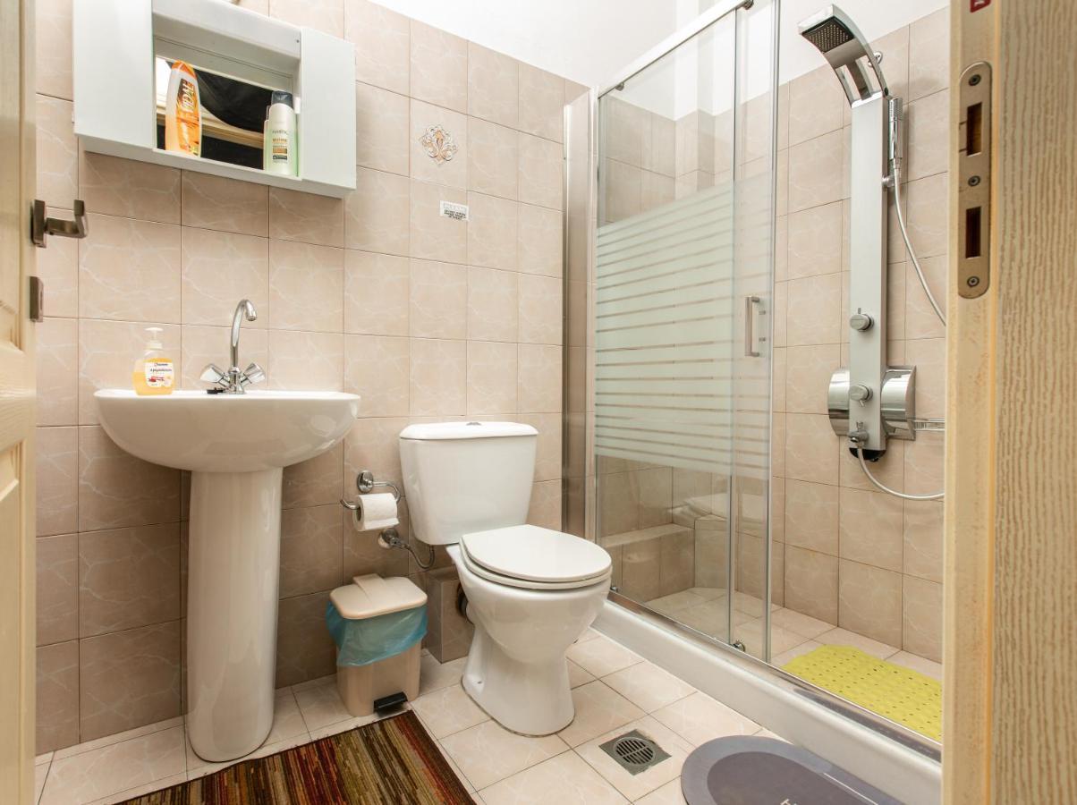 Central Cozy Apartment สปาร์ติ ภายนอก รูปภาพ