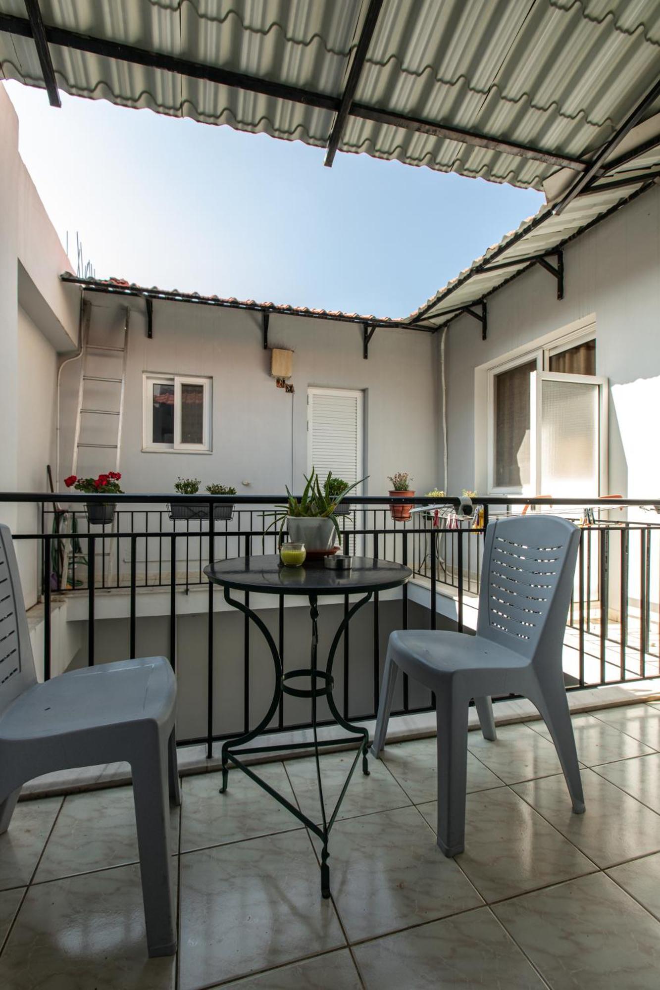 Central Cozy Apartment สปาร์ติ ภายนอก รูปภาพ